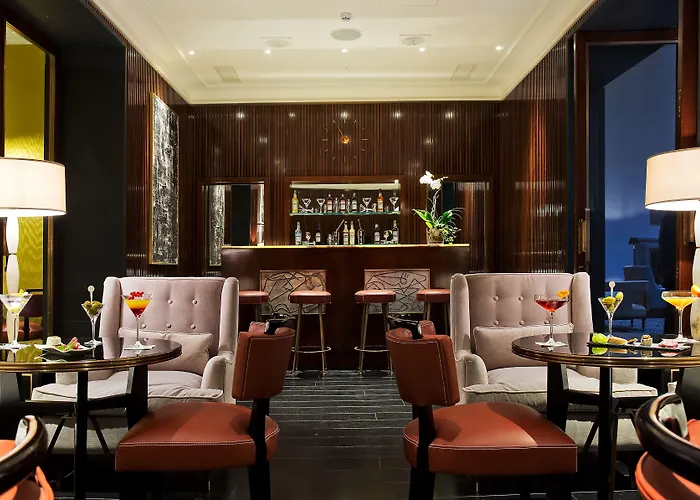 Jk Place - The Leading Of The World Szálloda 5*